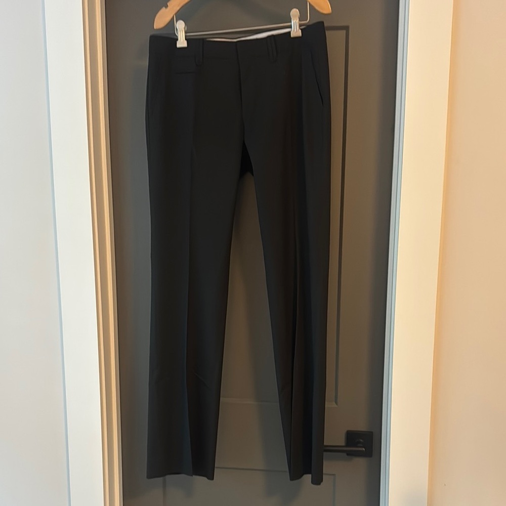 GAP Women’s Hip Slung Fit Black Dress Pants